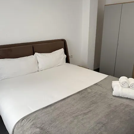 A 20 Pasos De La Merced Appartement