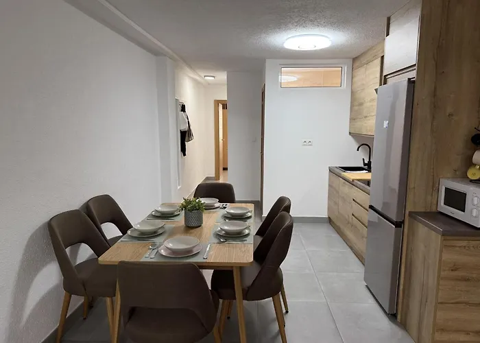 A 20 Pasos De La Merced Apartment *