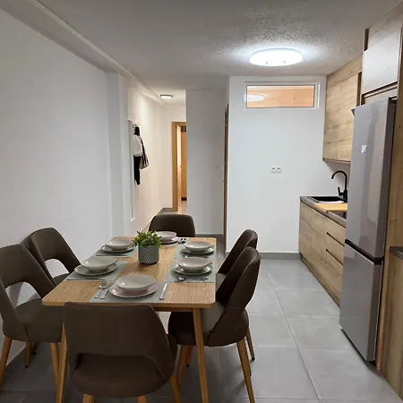 Apartment A 20 Pasos De La Merced Malaga